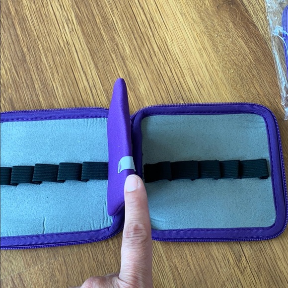 New dōterra travel oil carrier - Picture 2 of 2